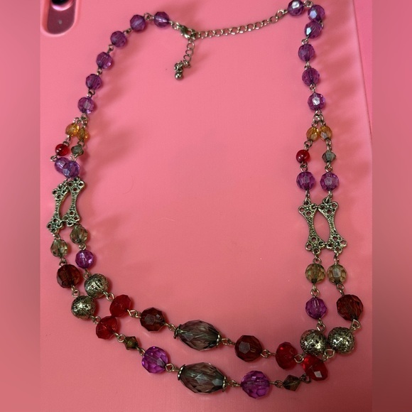 Jewelry - Elegant Multicolor Beaded Necklace